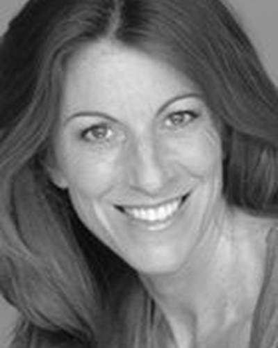 Карла Бускалья фото