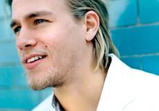 Чарли Ханнэм и Дакота Джонсон окунутся в порочную страсть