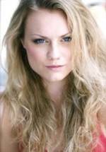 Эшли Кейт Адамс фото