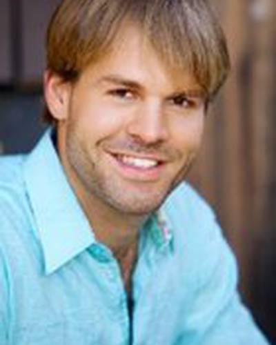 Пьер Кеннел фото