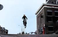 Кадр Заводные