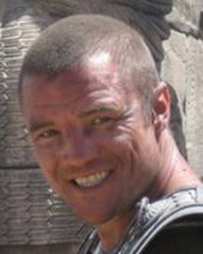 Бастер Ривз фото