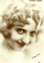 Симоне Ваудри фото