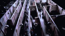 Кадр из фильма "Стена" - 1