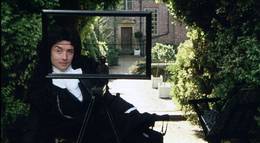 Кадр из фильма "Контракт рисовальщика" - 1