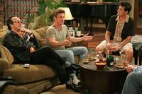 Кадр 2,5 человека