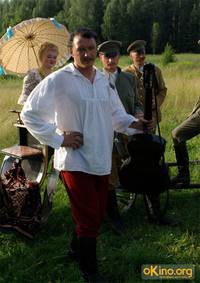 Кадр Господа офицеры: Спасти императора