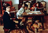 Кадр Выкорми ворона