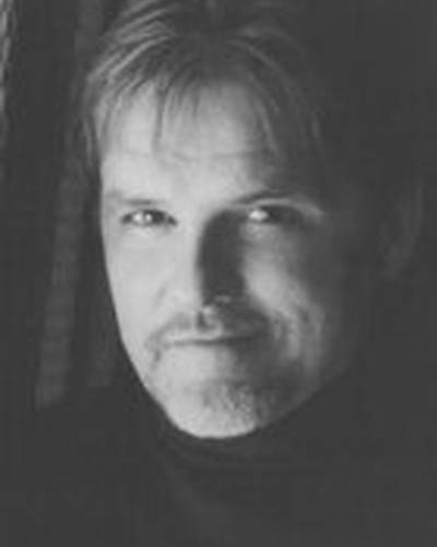 Джоэль Беннетт фото