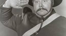 Кадр из фильма "Зорро" - 1