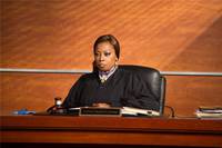 Кадр До смерти красива