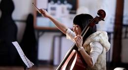 Кадр из фильма "Любовь не слепа" - 2