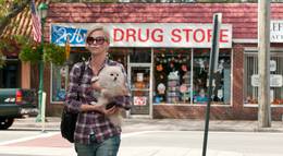 Кадр из фильма "Бедная богатая девочка" - 2