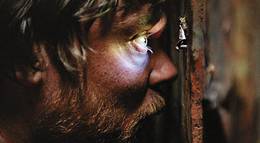 Кадр из фильма "Тихий омут" - 2