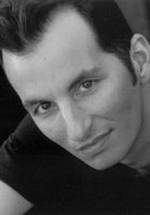 Луис Ванариа фото