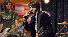 Кадр из фильма "Дрейк и Джош" - 2