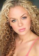 Лаура Кинли фото