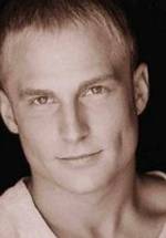 Джеймс Аптон фото