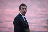 Кадр Дом на обочине