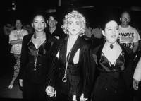 Кадр В постели с Мадонной