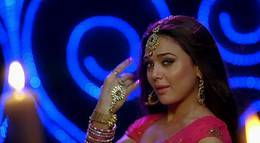 Кадр из фильма "Мистер и миссис Кханна" - 2