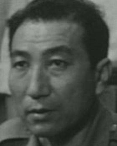 Акио Кусама фото