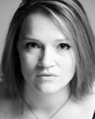 Тина Барнс фото