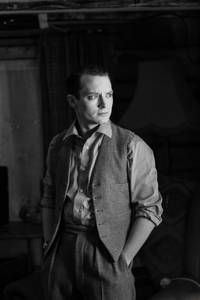 Кадр Зажигая звёзды