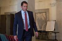 Кадр Финансовый монстр (Денежная ловушка)