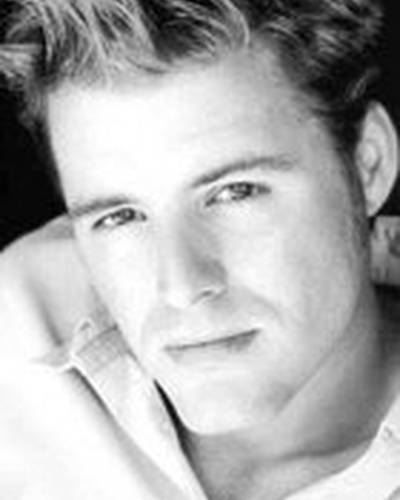 Джон Т. Олсон фото