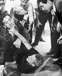 Кадр Никогда в воскресенье