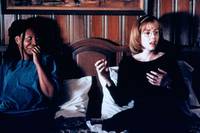 Кадр Парни побоку