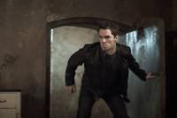 Кадр Быть человеком