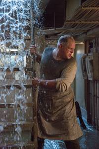 Кадр И грянет шторм (Против шторма)