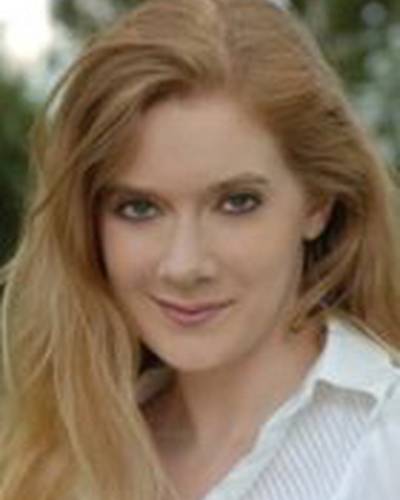 Лара Фьюри фото