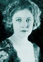 Эдна Первиэнс фото