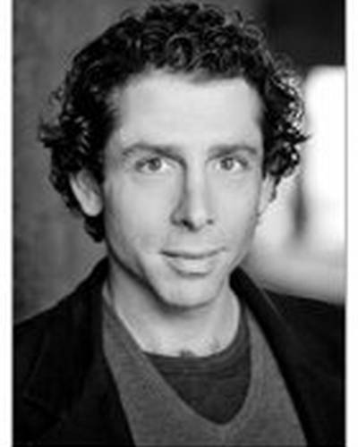 Эллиот Леви фото