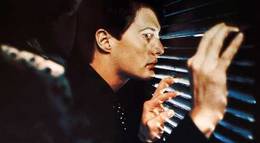 Кадр из фильма "Синий бархат" - 2