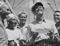 Кадр Мистер Робертс