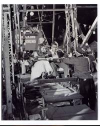 Кадр К востоку от рая