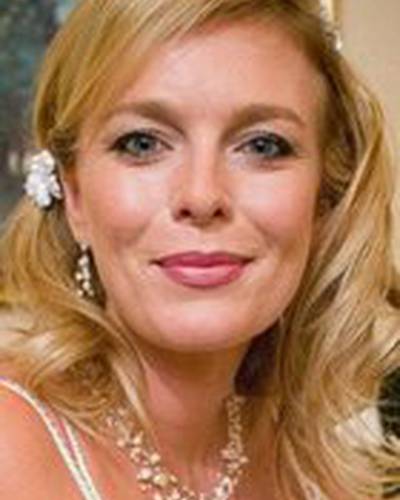 Люси Бенешова фото