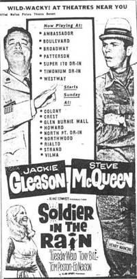 Постер Солдат под дождем