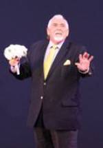 Джим Брошу фото