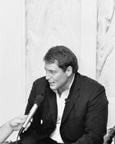 Том Доути фото