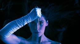 Кадр из фильма "Странный цвет слез твоего тела" - 1