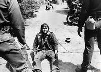 Кадр Хром и кожа