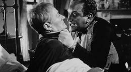 Кадр из фильма "Душитель замка Блэкмор" - 2