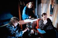 Кадр Девушка со спичечной фабрики