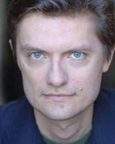 Джеймс Урбаняк фото