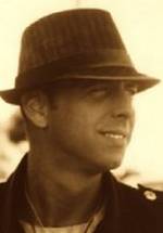 Джон МакАдамс фото